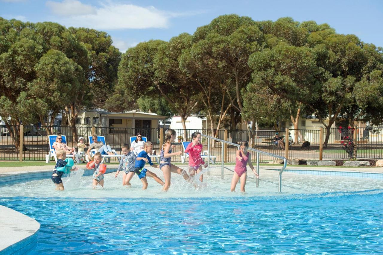 Big4 Port Hughes Holiday Park Buitenkant foto